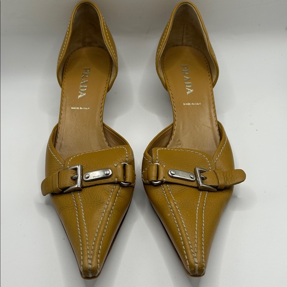 Prada Women's Light Brown D'Orsay Heels size 6.5 - Picture 3 of 13